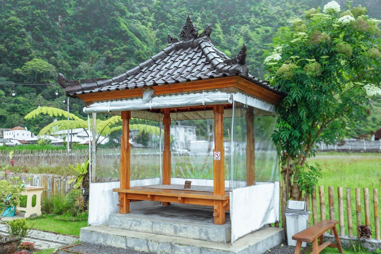 Отель The Polumb Garden Bedugul Табанан Экстерьер фото